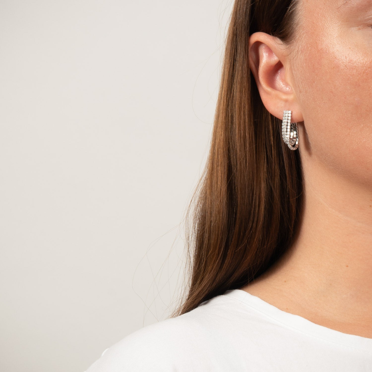 DETAIL213585
